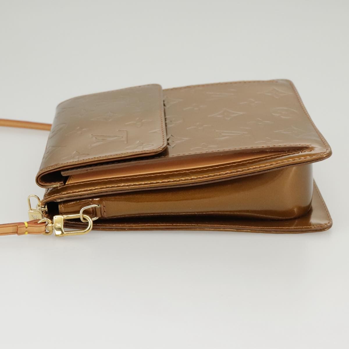 Louis Vuitton Mott Brown Patent Leather Clutch Bag (Pre-Owned) Size ONE SIZE - 3 Thumbnail