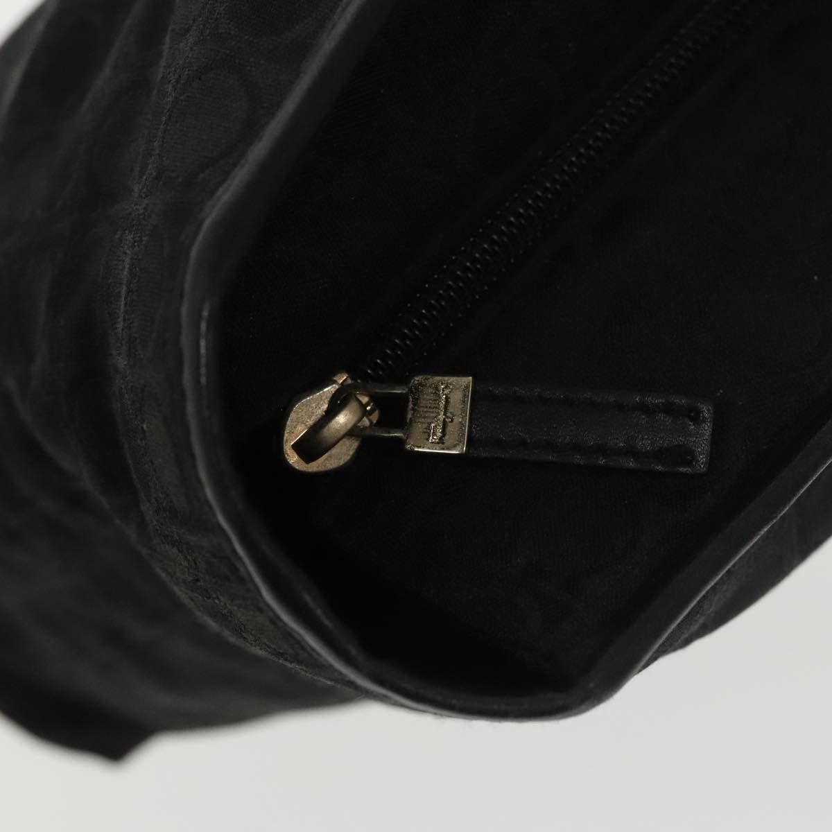 Salvatore Ferragamo Gancini Black Canvas Shoulder Bag (Pre-Owned) Size ONE SIZE - 15 Thumbnail
