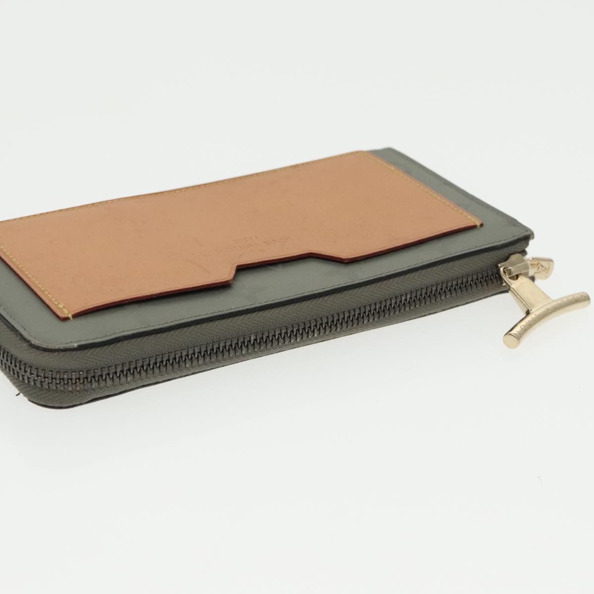 Louis Vuitton Cosmos Grey Canvas Wallet (Pre-Owned) Size ONE SIZE - 14 Thumbnail