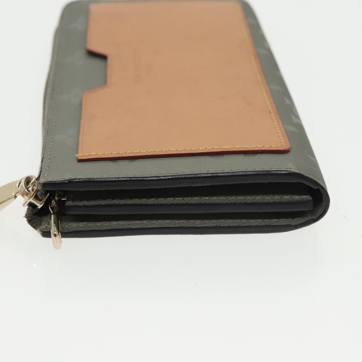 Louis Vuitton Cosmos Grey Canvas Wallet (Pre-Owned) Size ONE SIZE - 4 Thumbnail