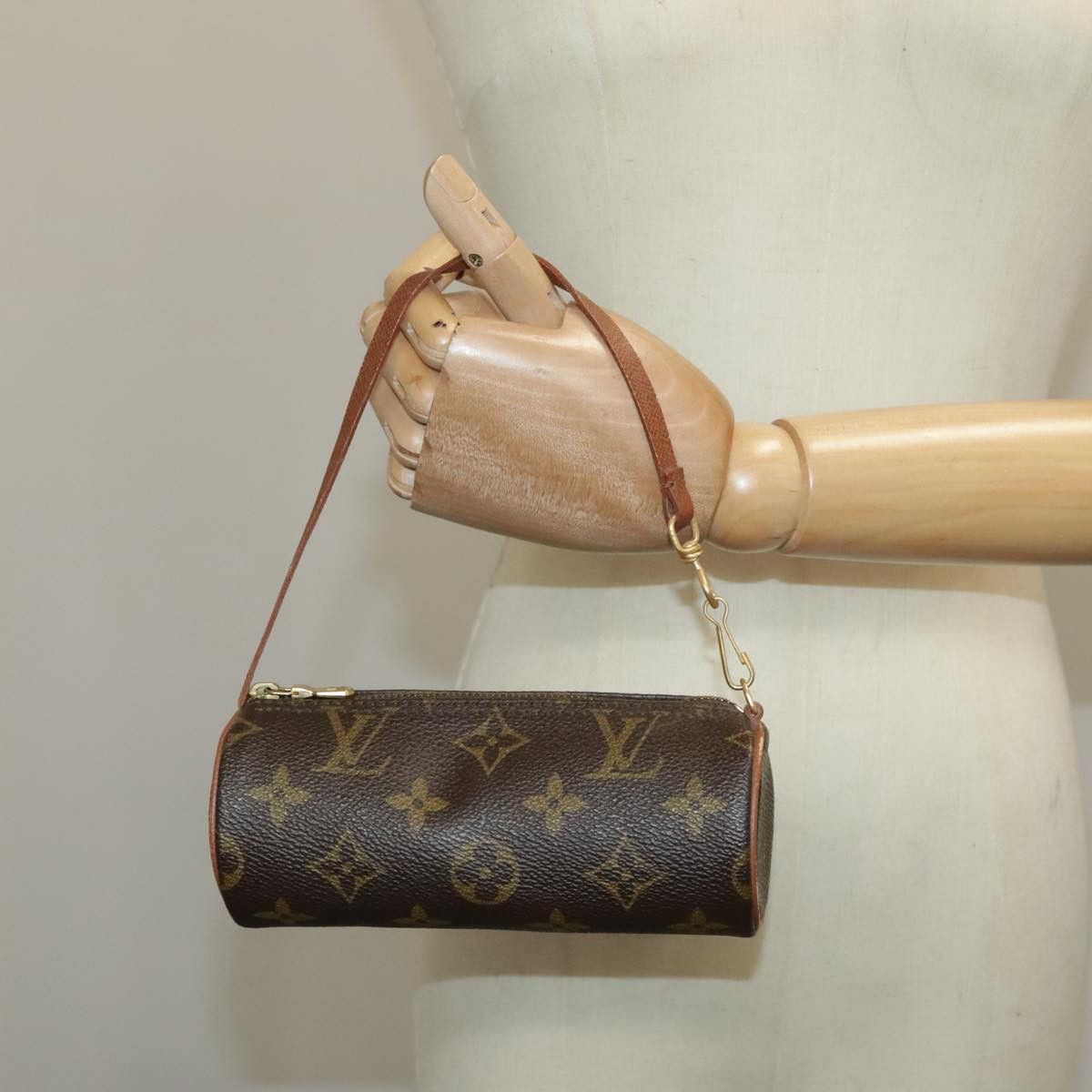 Louis Vuitton Louis Vuitton Papillon clutch Size ONE SIZE - 11 Thumbnail