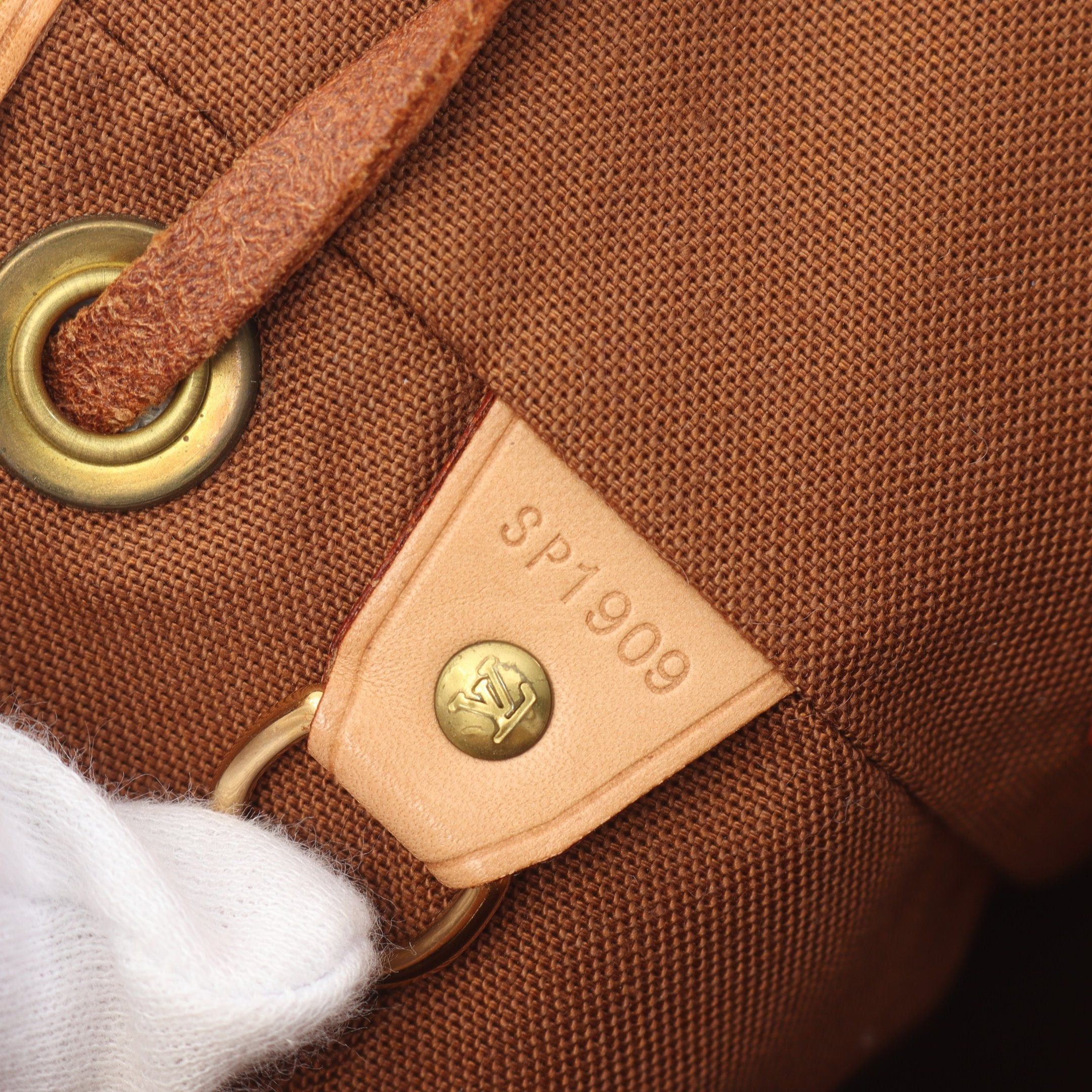 Louis Vuitton Louis Vuitton Montsouris Mm Monogram Backpack Rucksack Leather Brown Size ONE SIZE - 5 Thumbnail
