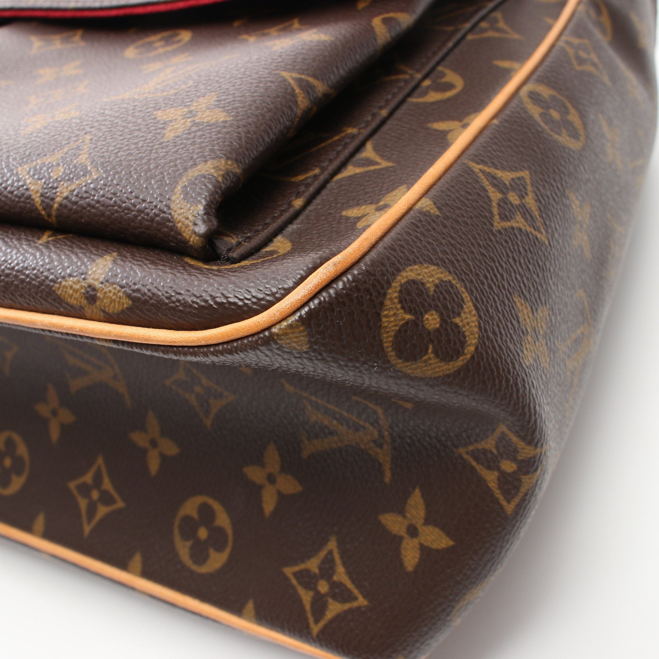Louis Vuitton Louis Vuitton Multi-Priest Monogram Handbag Leather Brown Size ONE SIZE - 6 Thumbnail