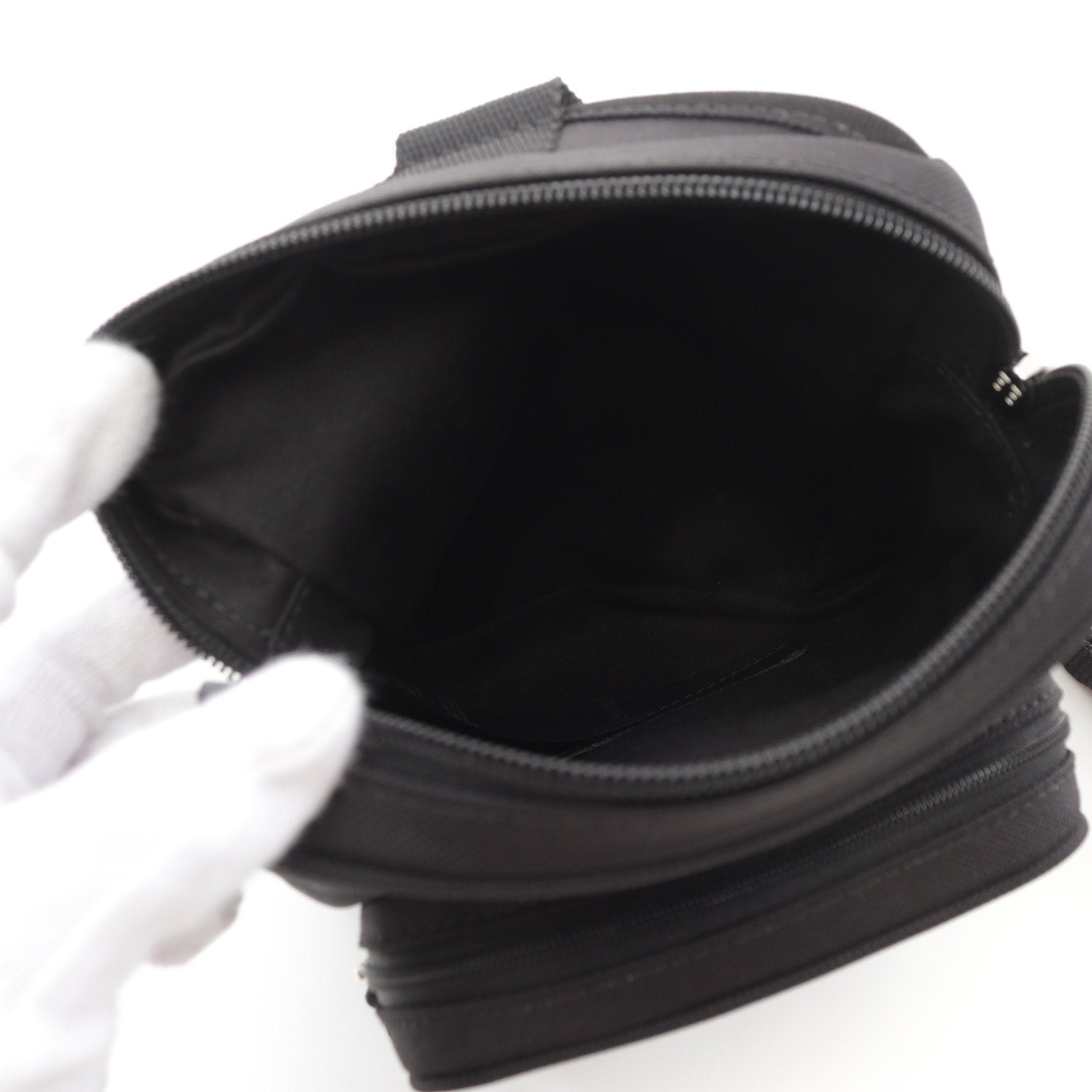 Balenciaga Balenciaga Explorer Body Bag Nylon Canvas Black Size ONE SIZE - 3 Thumbnail