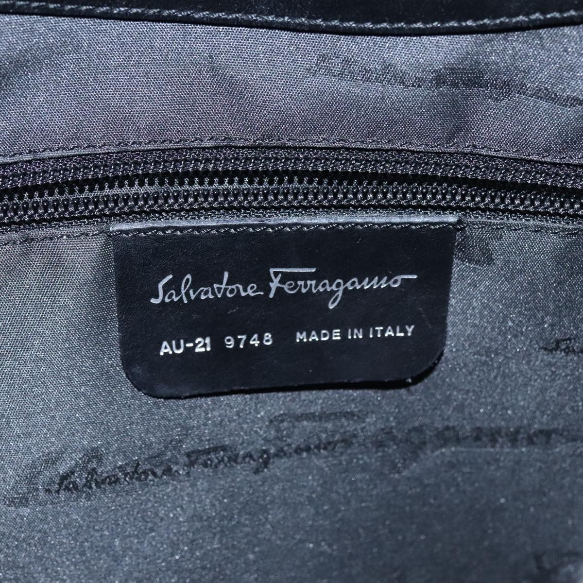 Salvatore Ferragamo Grey Synthetic Shoulder Bag (Pre-Owned) Size ONE SIZE - 9 Thumbnail