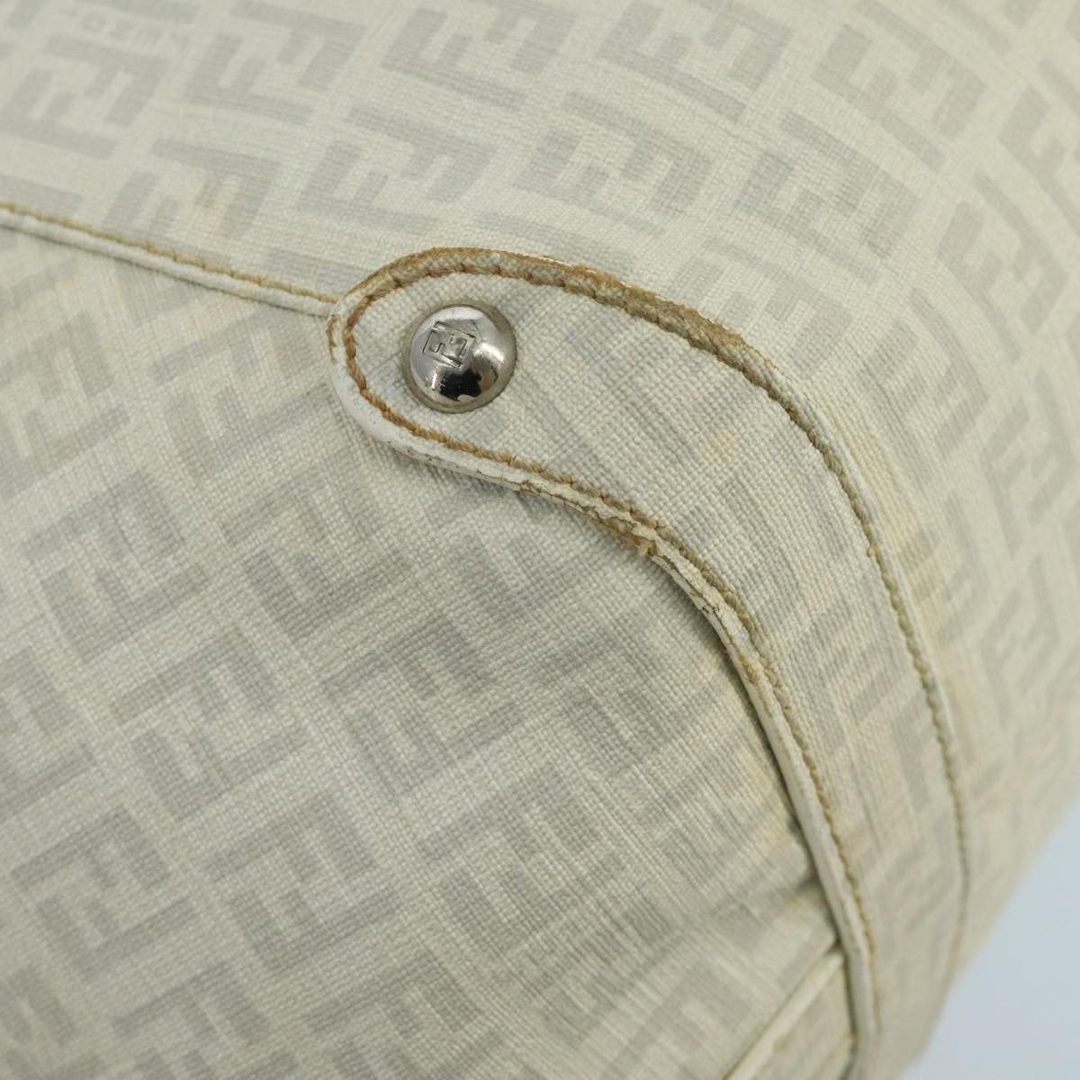 Fendi Zucchino White Canvas Shoulder Bag (Pre-Owned) Size ONE SIZE - 18 Thumbnail