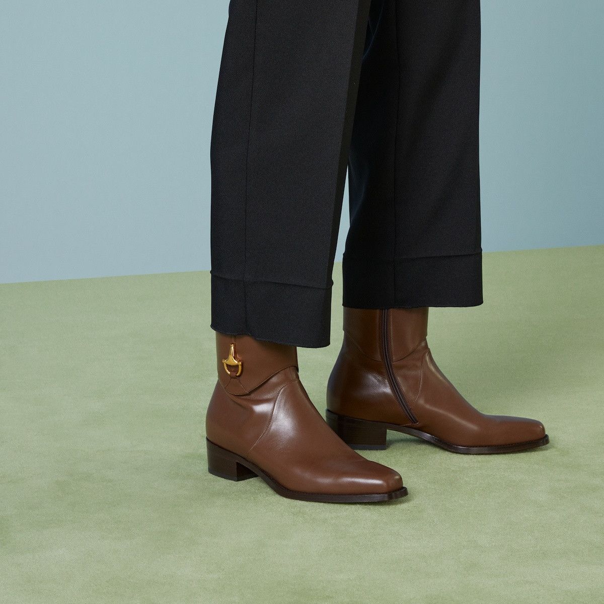 Gucci Men's Horsebit Ankle Boots in brown Size US 9 / EU 42 - 3 Thumbnail