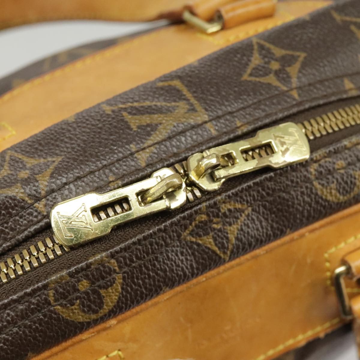Louis Vuitton Excursion Brown Canvas Handbag (Pre-Owned) Size ONE SIZE - 12 Thumbnail