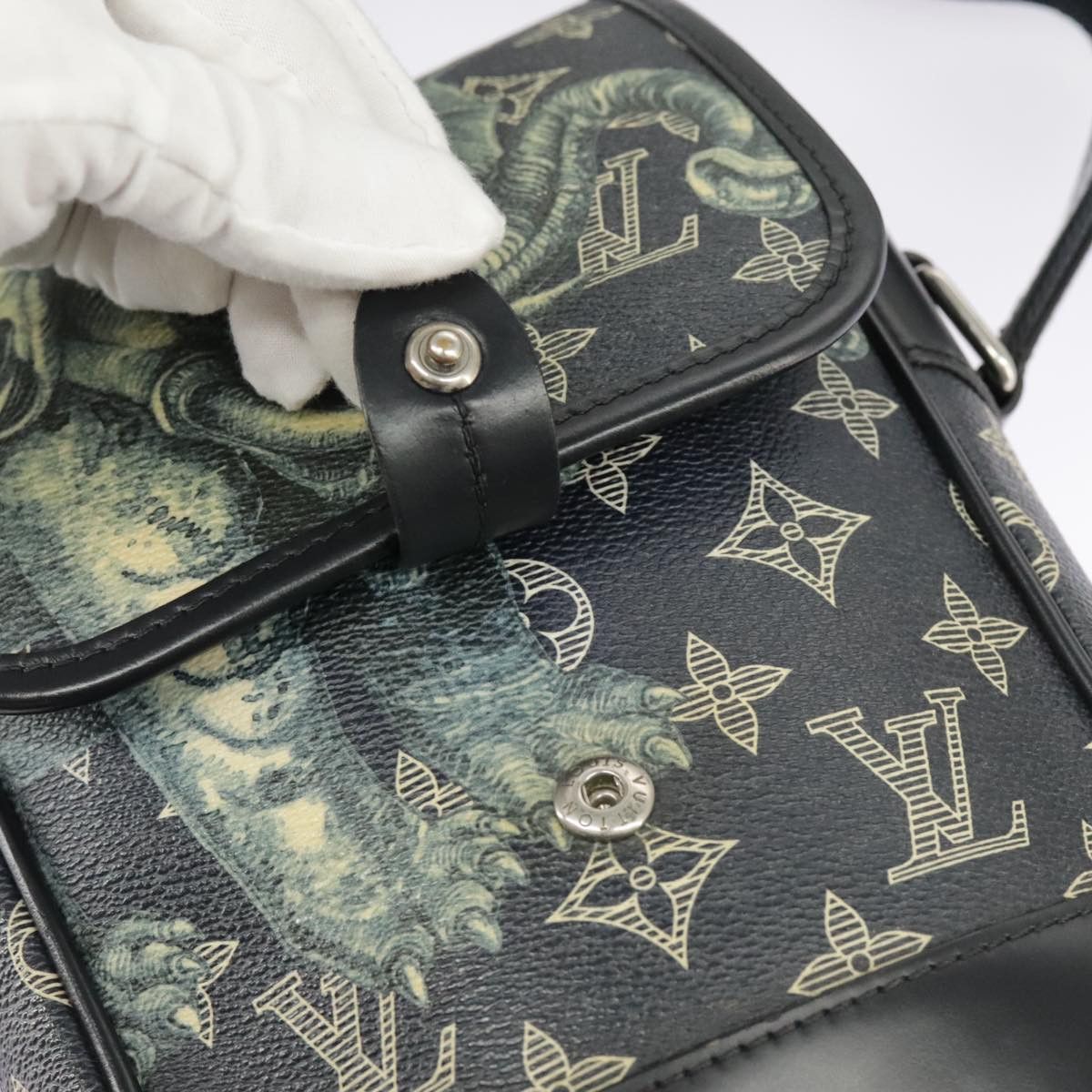 Louis Vuitton Messenger Navy Canvas Shoulder Bag (Pre-Owned) Size ONE SIZE - 17 Thumbnail