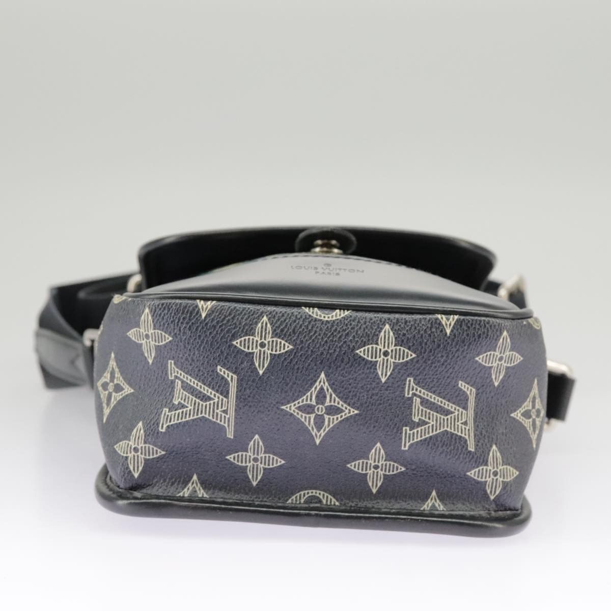 Louis Vuitton Messenger Navy Canvas Shoulder Bag (Pre-Owned) Size ONE SIZE - 9 Thumbnail