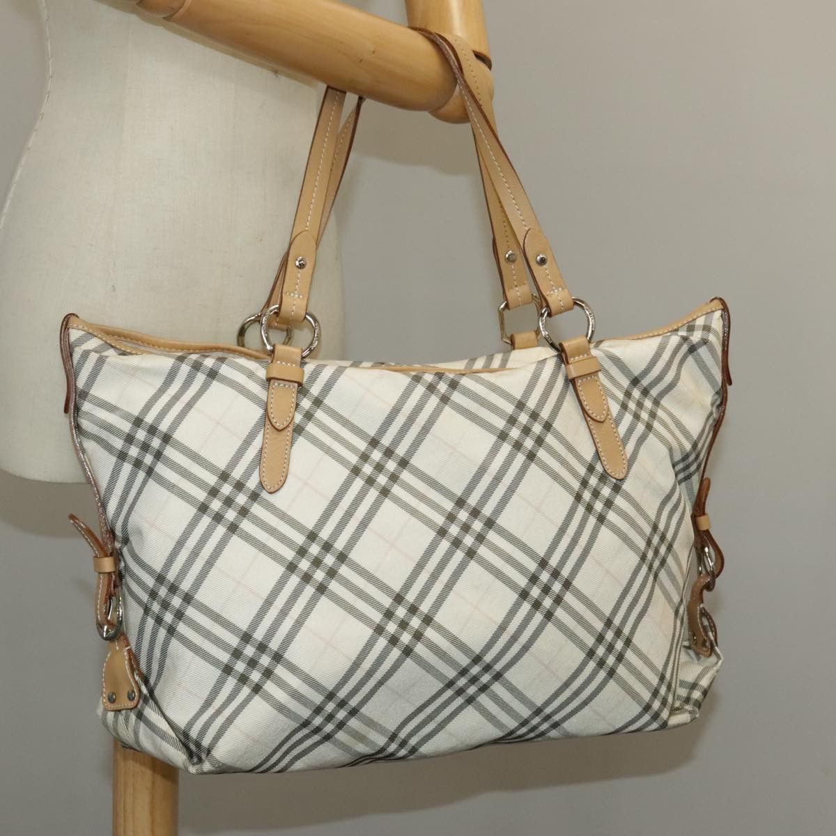 Burberry Nova Check White Canvas Tote Bag (Pre-Owned) Size ONE SIZE - 18 Thumbnail