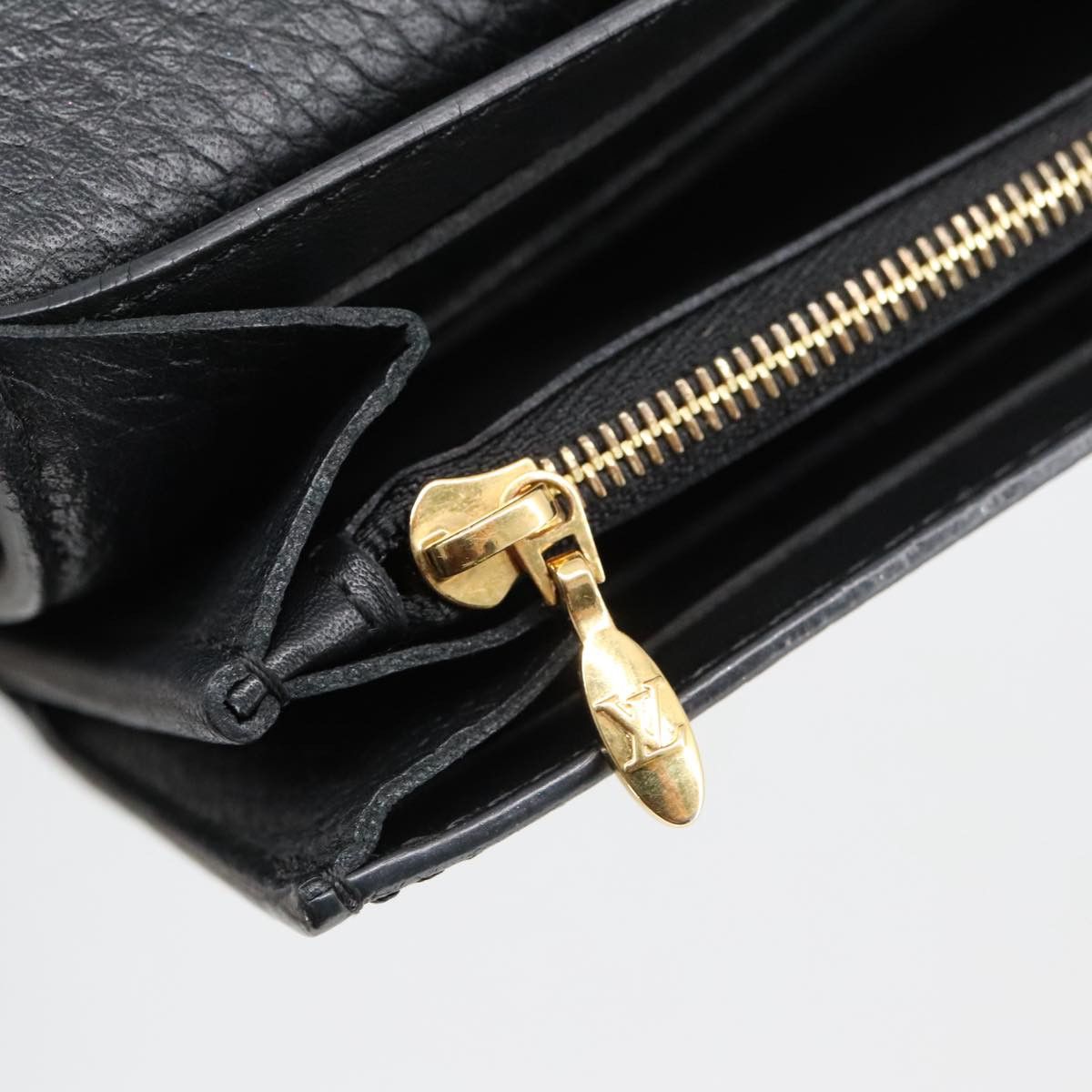 Louis Vuitton Capucines Black Leather Wallet (Pre-Owned) Size ONE SIZE - 11 Thumbnail