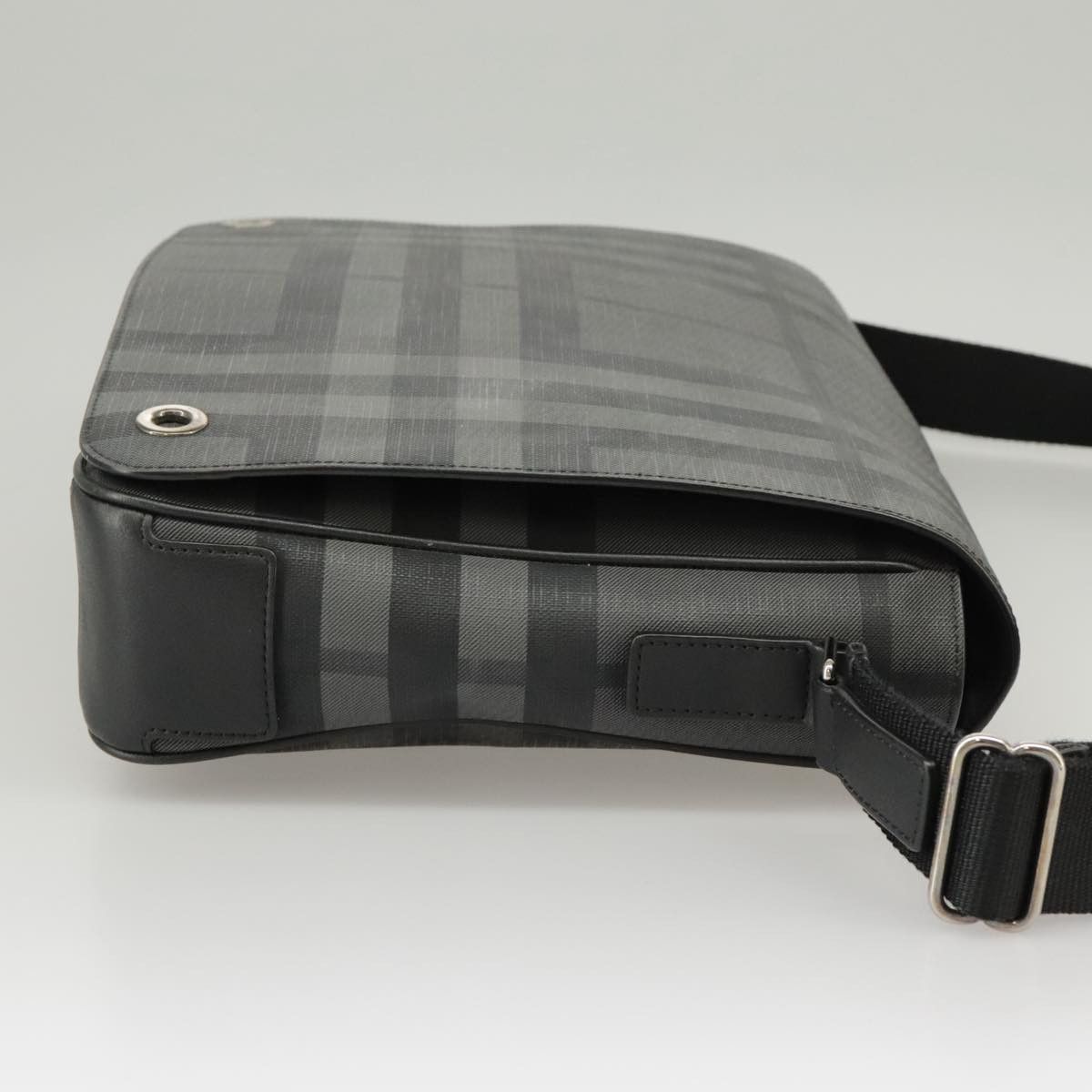 Burberry Nova Check Grey Canvas Shoulder Bag (Pre-Owned) Size ONE SIZE - 4 Thumbnail