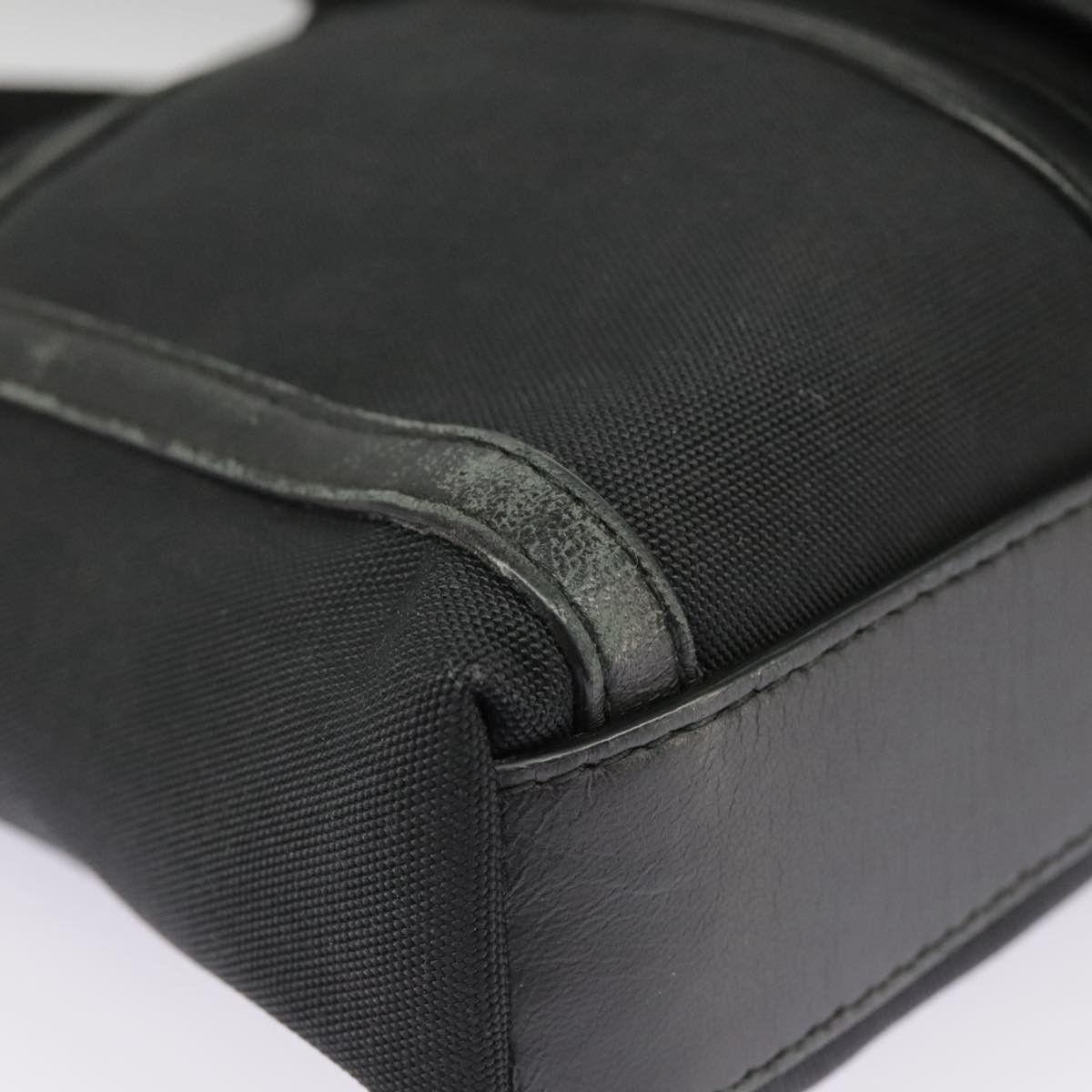 Bottega Veneta Intrecciato Black Canvas Shoulder Bag (Pre-Owned) Size ONE SIZE - 6 Thumbnail