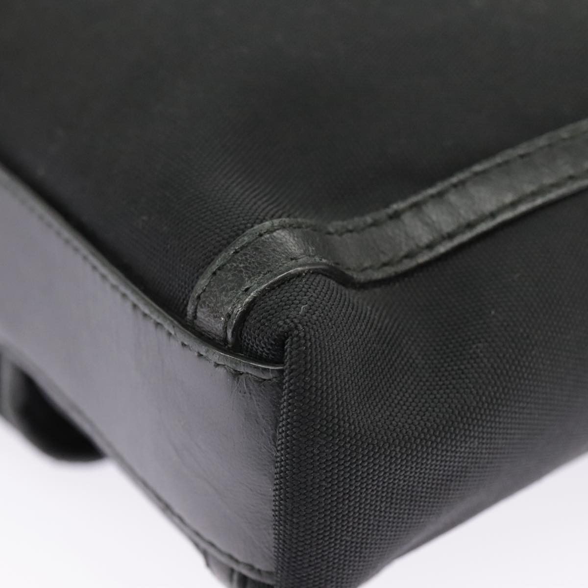 Bottega Veneta Intrecciato Black Canvas Shoulder Bag (Pre-Owned) Size ONE SIZE - 9 Thumbnail