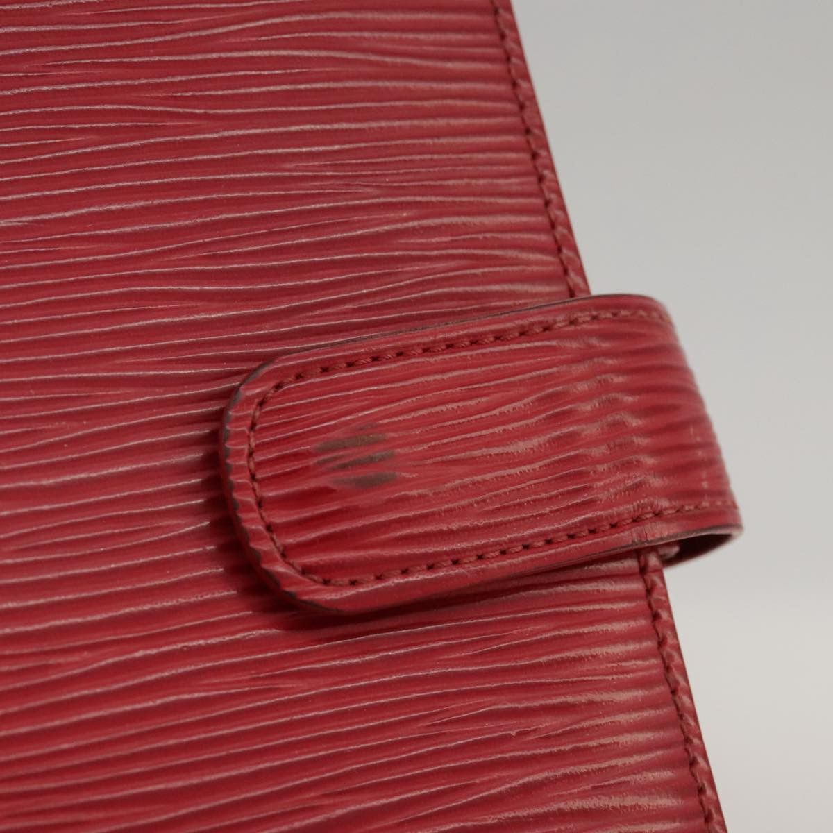 Louis Vuitton Agenda Mm Red Leather Wallet (Pre-Owned) Size ONE SIZE - 11 Thumbnail