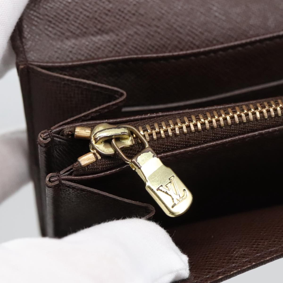 Louis Vuitton Sarah Brown Canvas Wallet (Pre-Owned) Size ONE SIZE - 10 Thumbnail