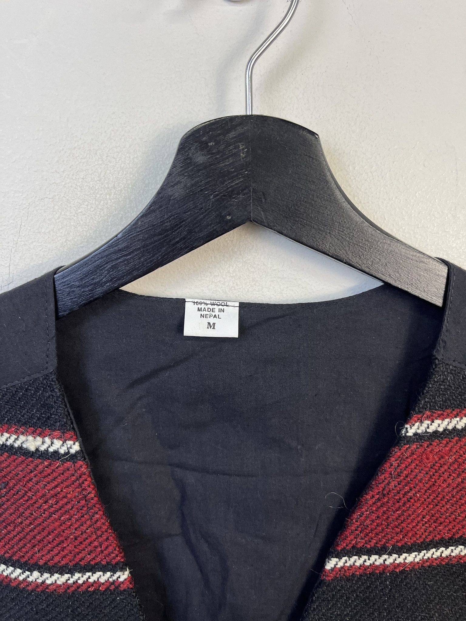 Vintage Vintage Vest 1980s Nepalese Crimson Black Striped Vest Size M Size US XL / EU 56 / 4 - 2 Thumbnail
