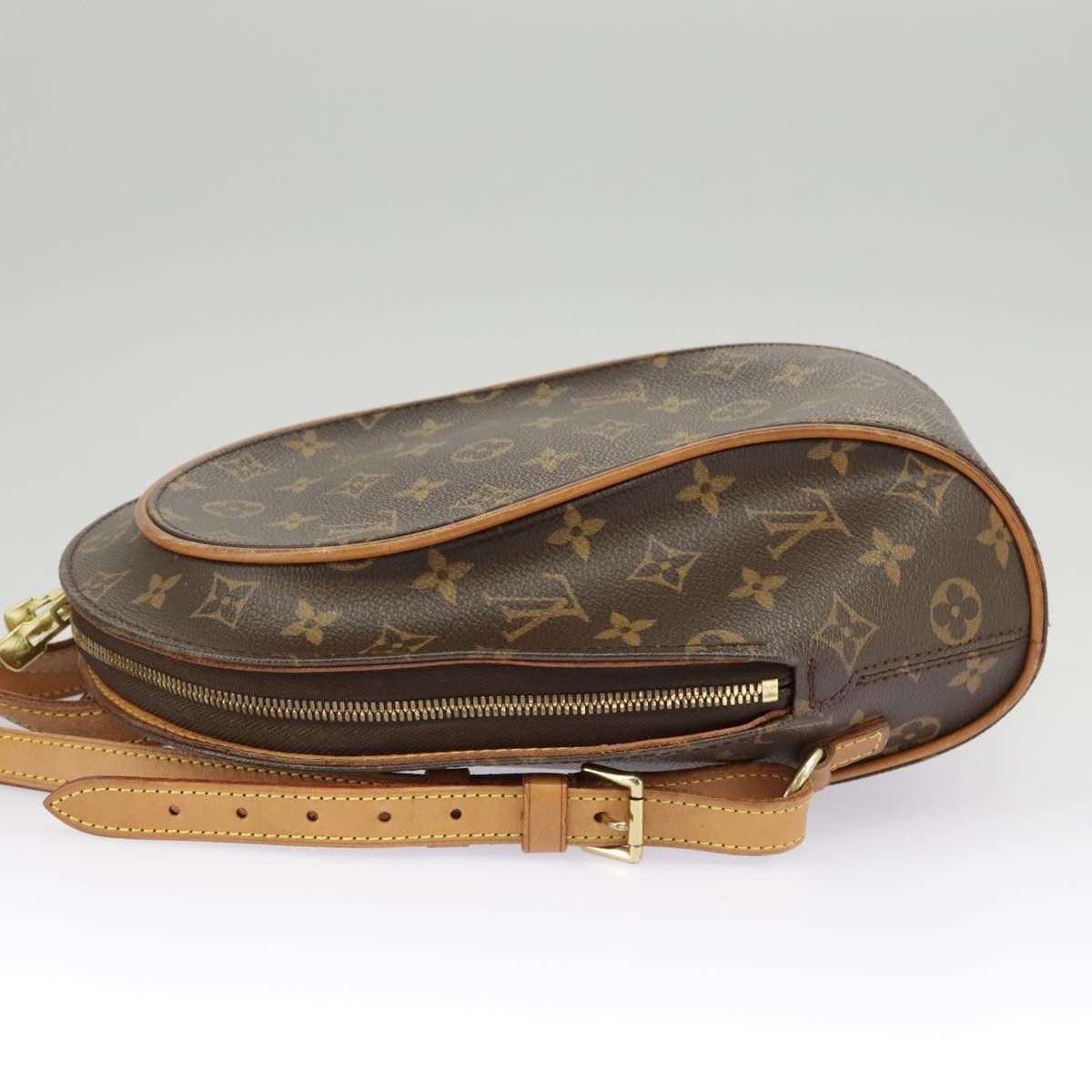Louis Vuitton Ellipse Brown Canvas Shoulder Bag (Pre-Owned) Size ONE SIZE - 4 Thumbnail