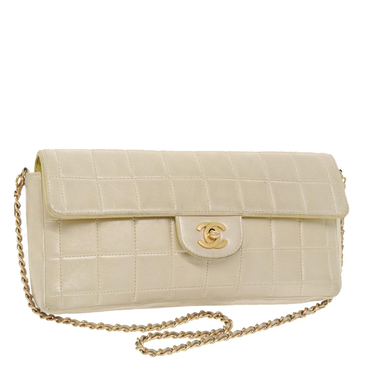 Chanel Chocolate Bar Beige Leather Shoulder Bag (Pre-Owned) Size ONE SIZE - 19 Thumbnail