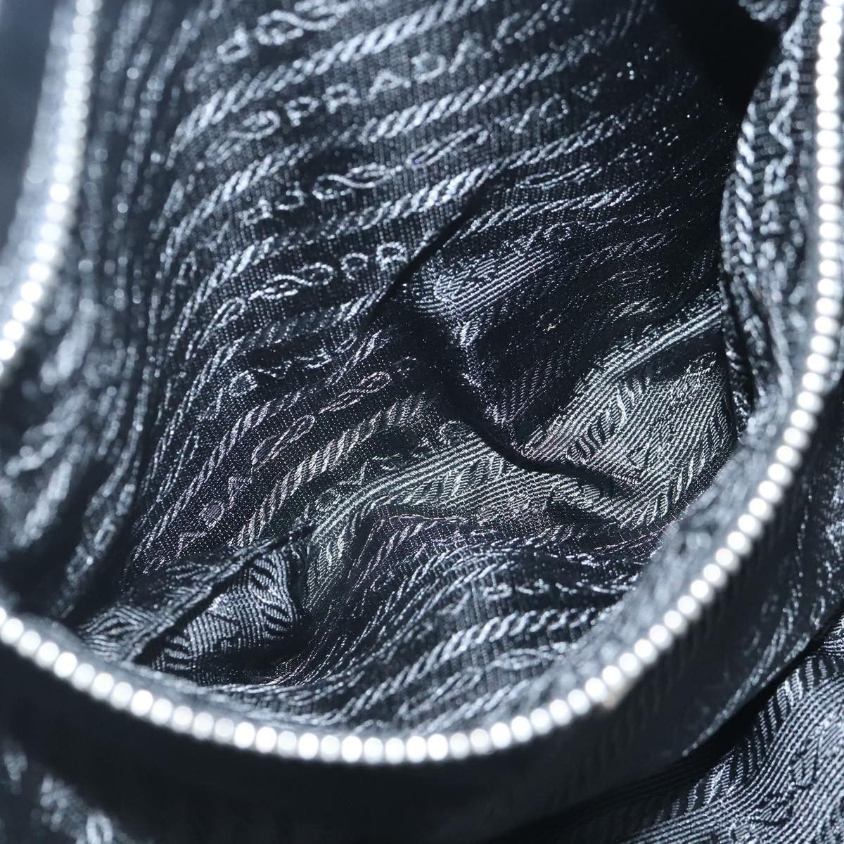 Prada Black Synthetic Tote Bag (Pre-Owned) Size ONE SIZE - 18 Thumbnail