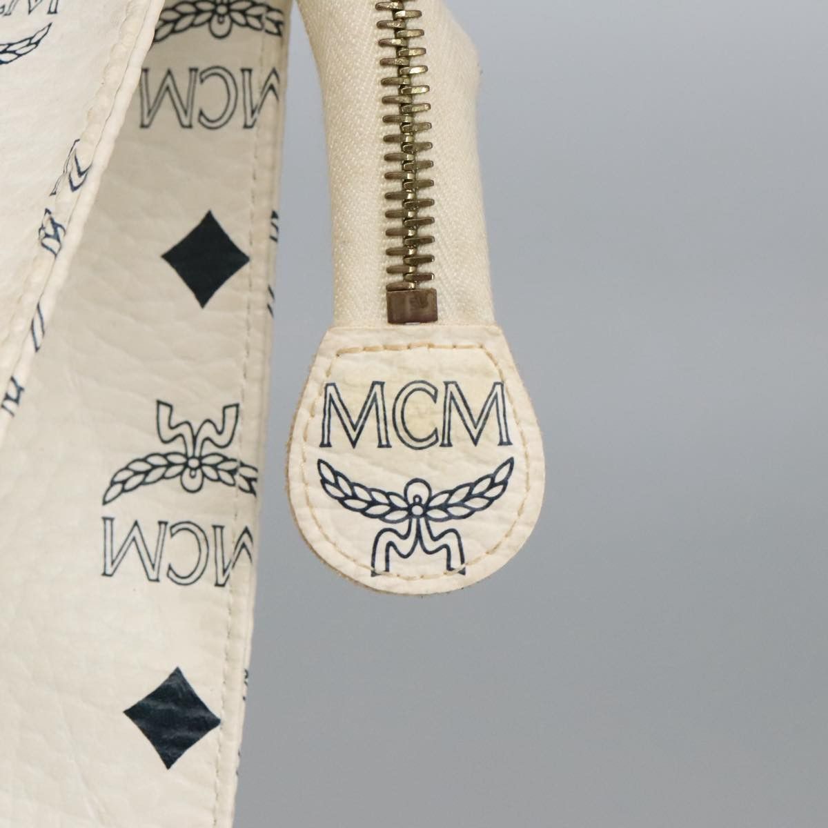 MCM Visetos White Canvas Clutch Bag (Pre-Owned) Size ONE SIZE - 11 Thumbnail