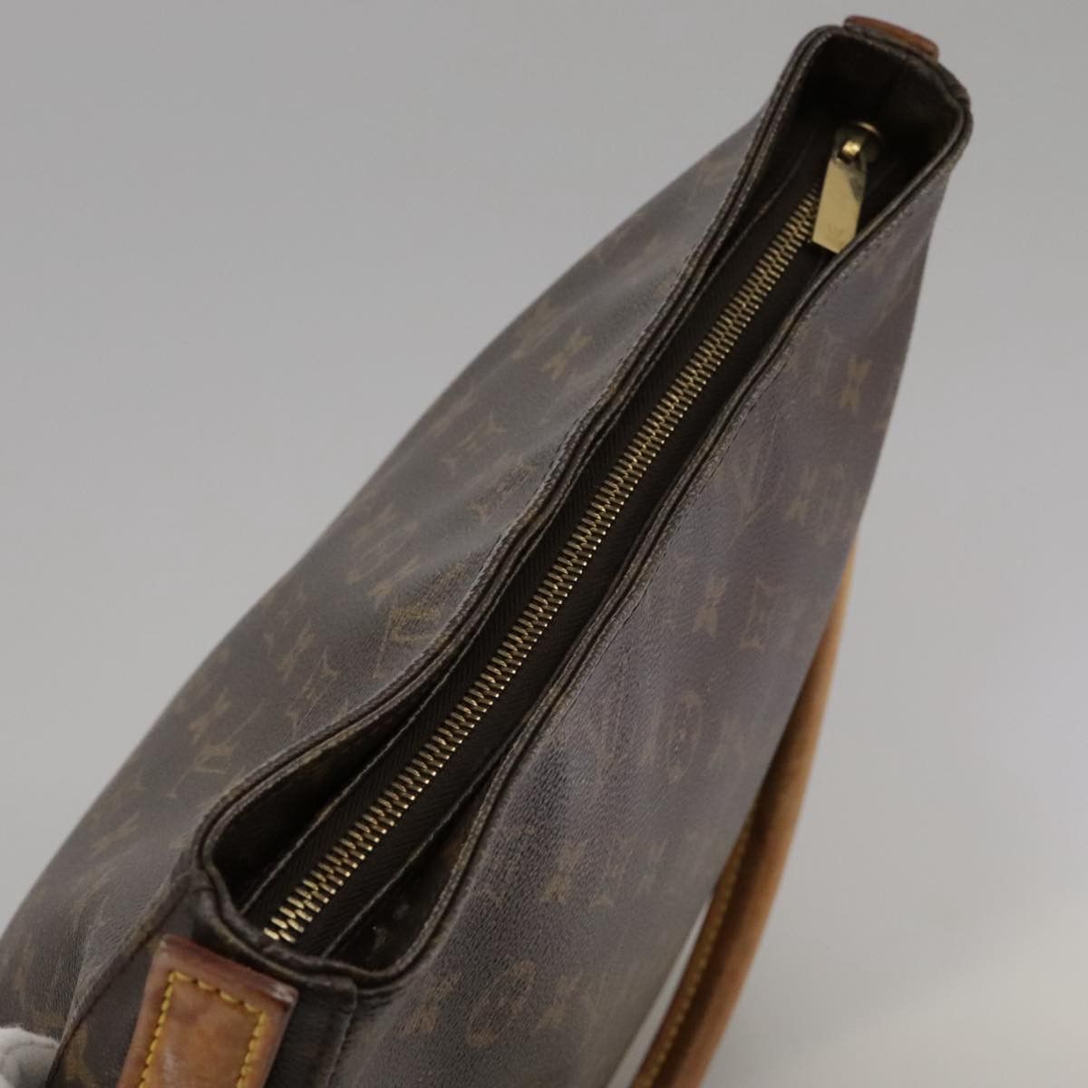 Louis Vuitton Looping Gm Brown Canvas Shoulder Bag (Pre-Owned) Size ONE SIZE - 16 Thumbnail