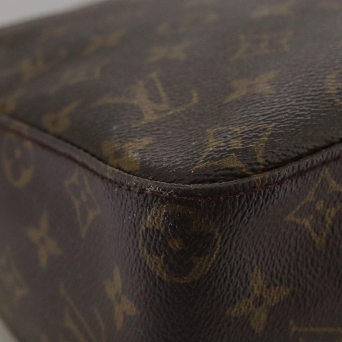 Louis Vuitton Looping Gm Brown Canvas Shoulder Bag (Pre-Owned) Size ONE SIZE - 9 Thumbnail