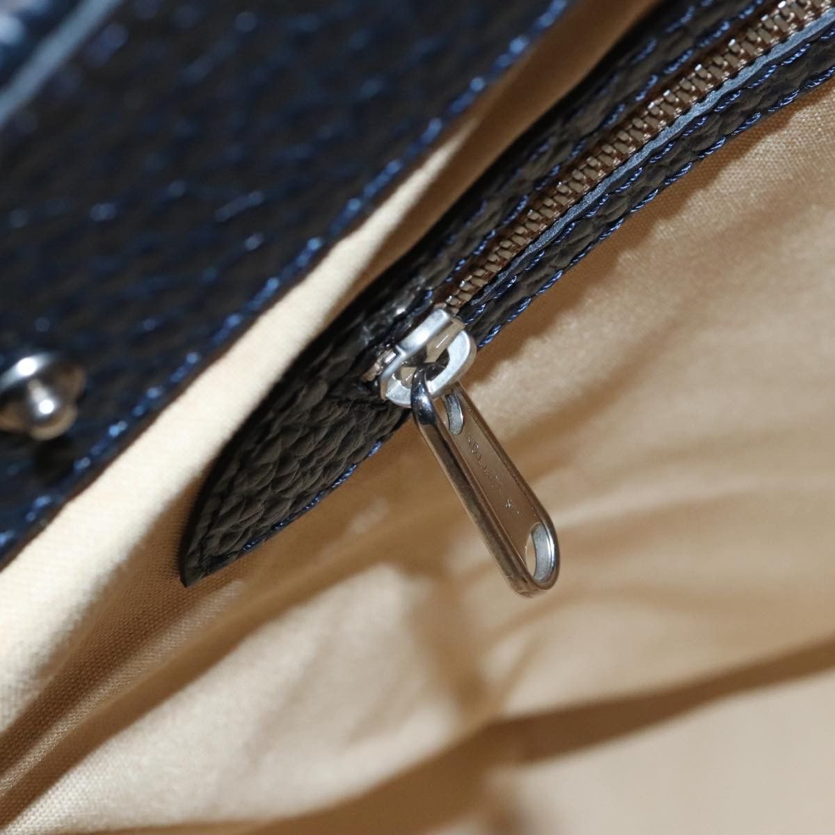 Louis Vuitton Cabas Navy Wool Handbag (Pre-Owned) Size ONE SIZE - 7 Thumbnail