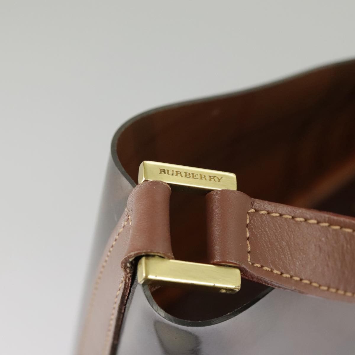 Burberry Brown Vinyl Shoulder Bag (Pre-Owned) Size ONE SIZE - 7 Thumbnail