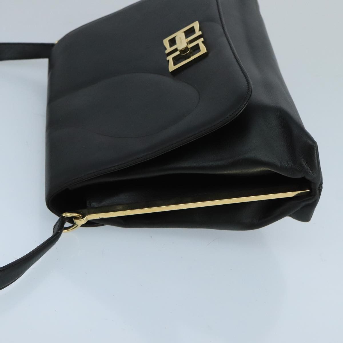 Salvatore Ferragamo Gancini Black Leather Shoulder Bag (Pre-Owned) Size ONE SIZE - 11 Thumbnail