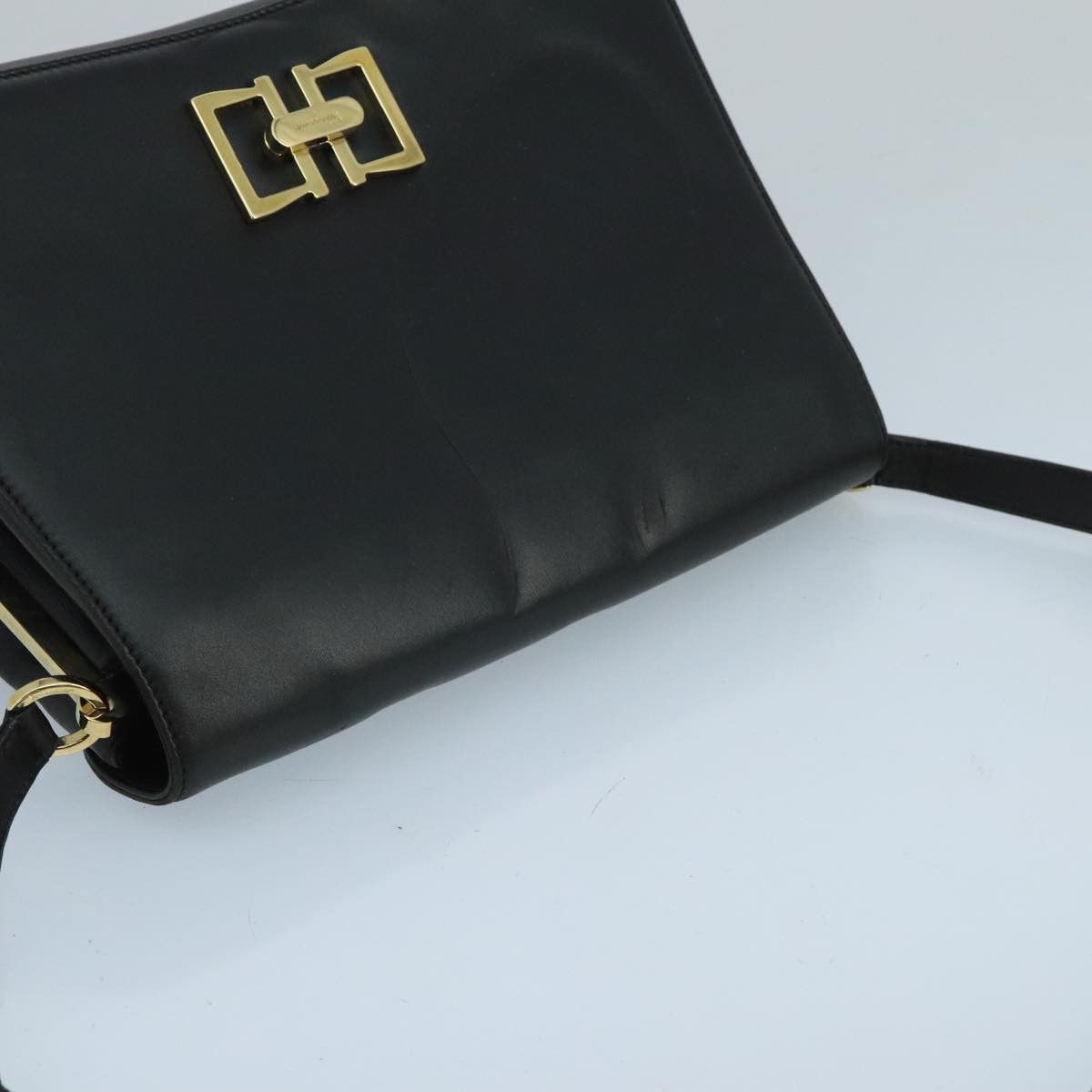 Salvatore Ferragamo Gancini Black Leather Shoulder Bag (Pre-Owned) Size ONE SIZE - 12 Thumbnail