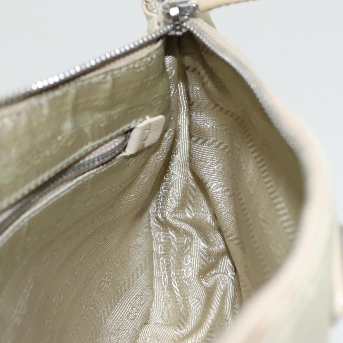 Prada Tessuto Ecru Synthetic Handbag (Pre-Owned) Size ONE SIZE - 20 Thumbnail