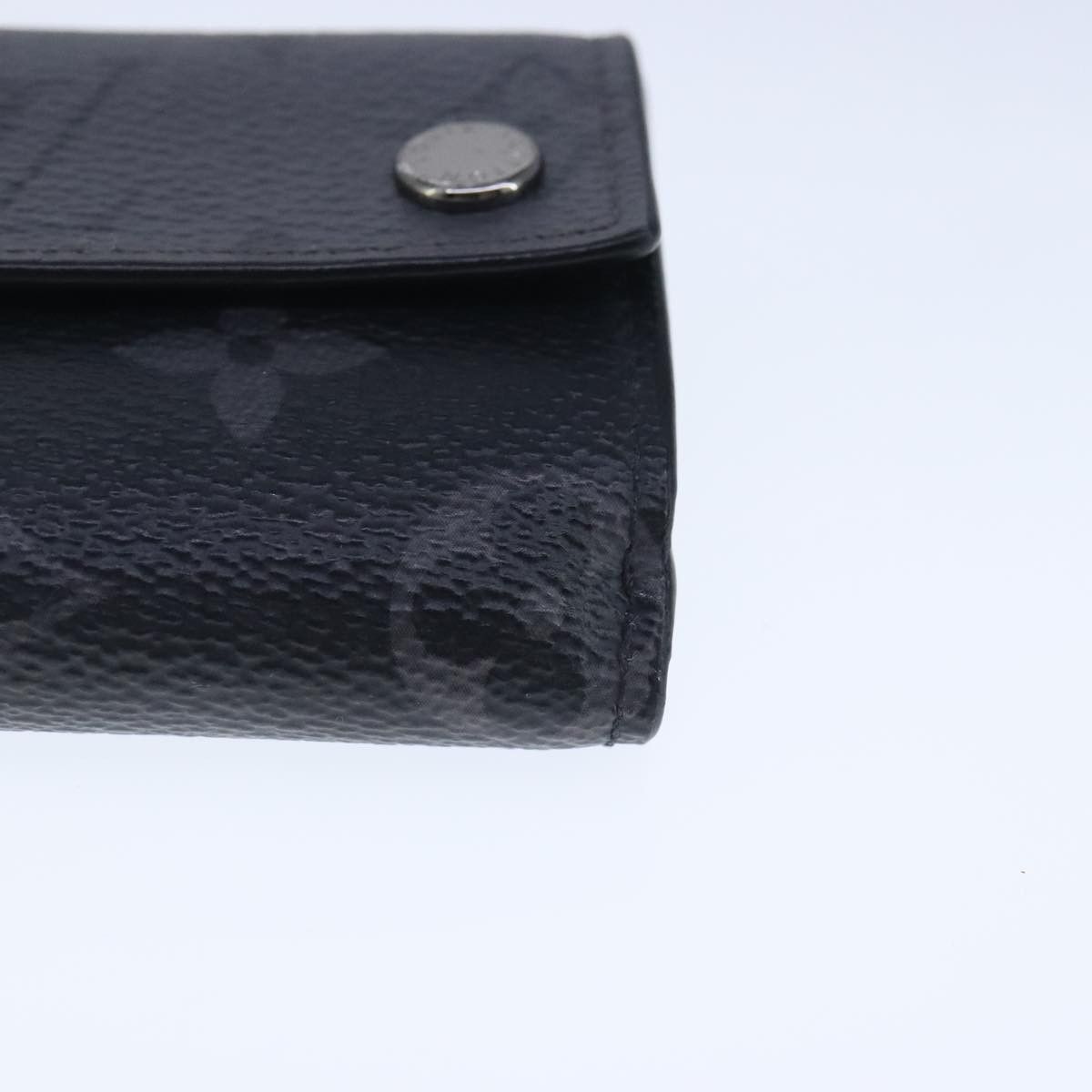 Louis Vuitton Discovery Grey Canvas Wallet (Pre-Owned) Size ONE SIZE - 7 Thumbnail