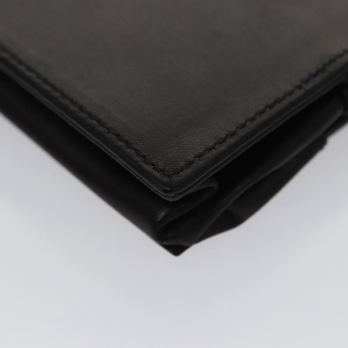 Salvatore Ferragamo Gancini Black Leather Clutch Bag (Pre-Owned) Size ONE SIZE - 10 Thumbnail