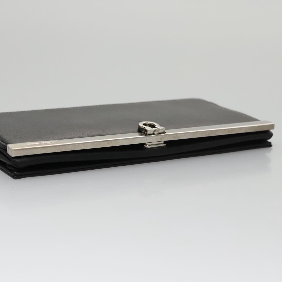 Salvatore Ferragamo Gancini Black Leather Clutch Bag (Pre-Owned) Size ONE SIZE - 5 Thumbnail