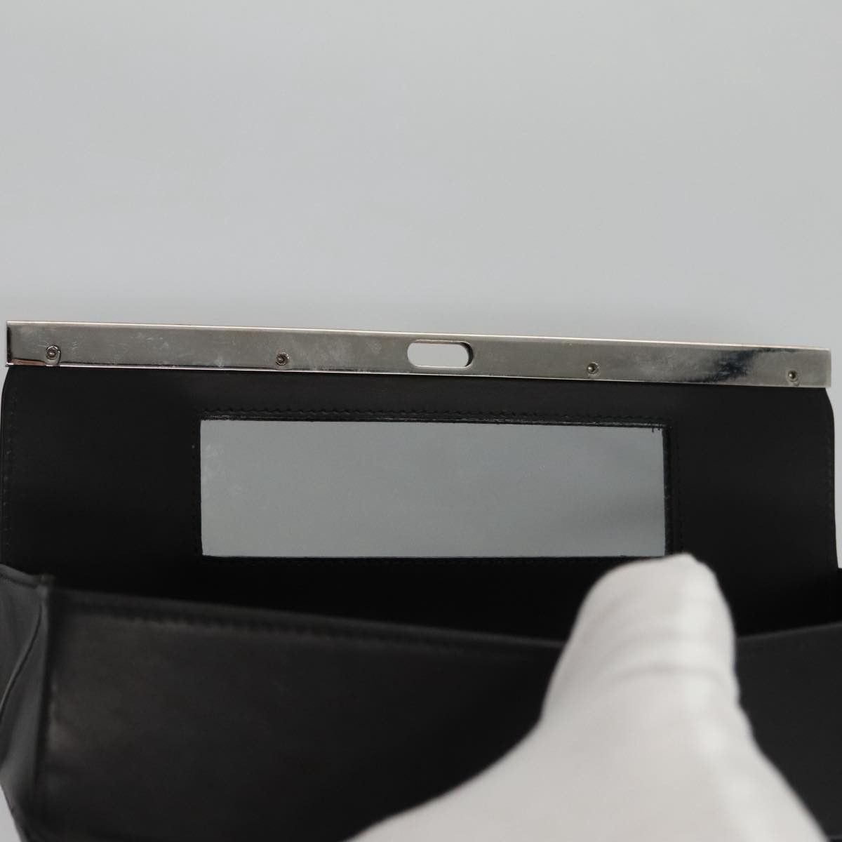 Salvatore Ferragamo Gancini Black Leather Clutch Bag (Pre-Owned) Size ONE SIZE - 14 Thumbnail