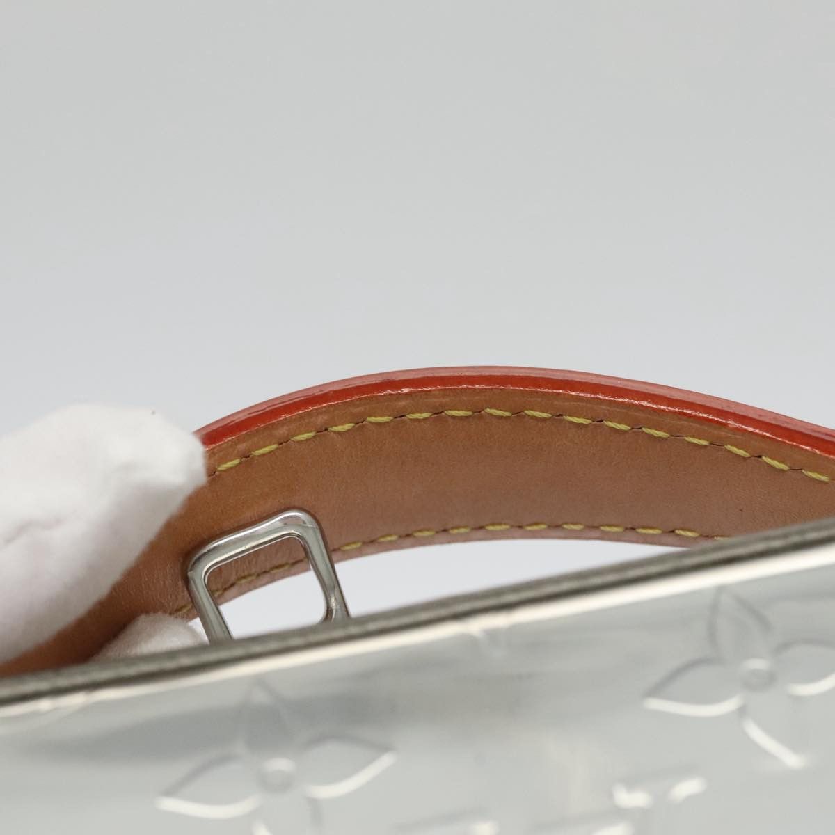 Louis Vuitton Soft Trunk Silver Patent Leather Handbag (Pre-Owned) Size ONE SIZE - 7 Thumbnail