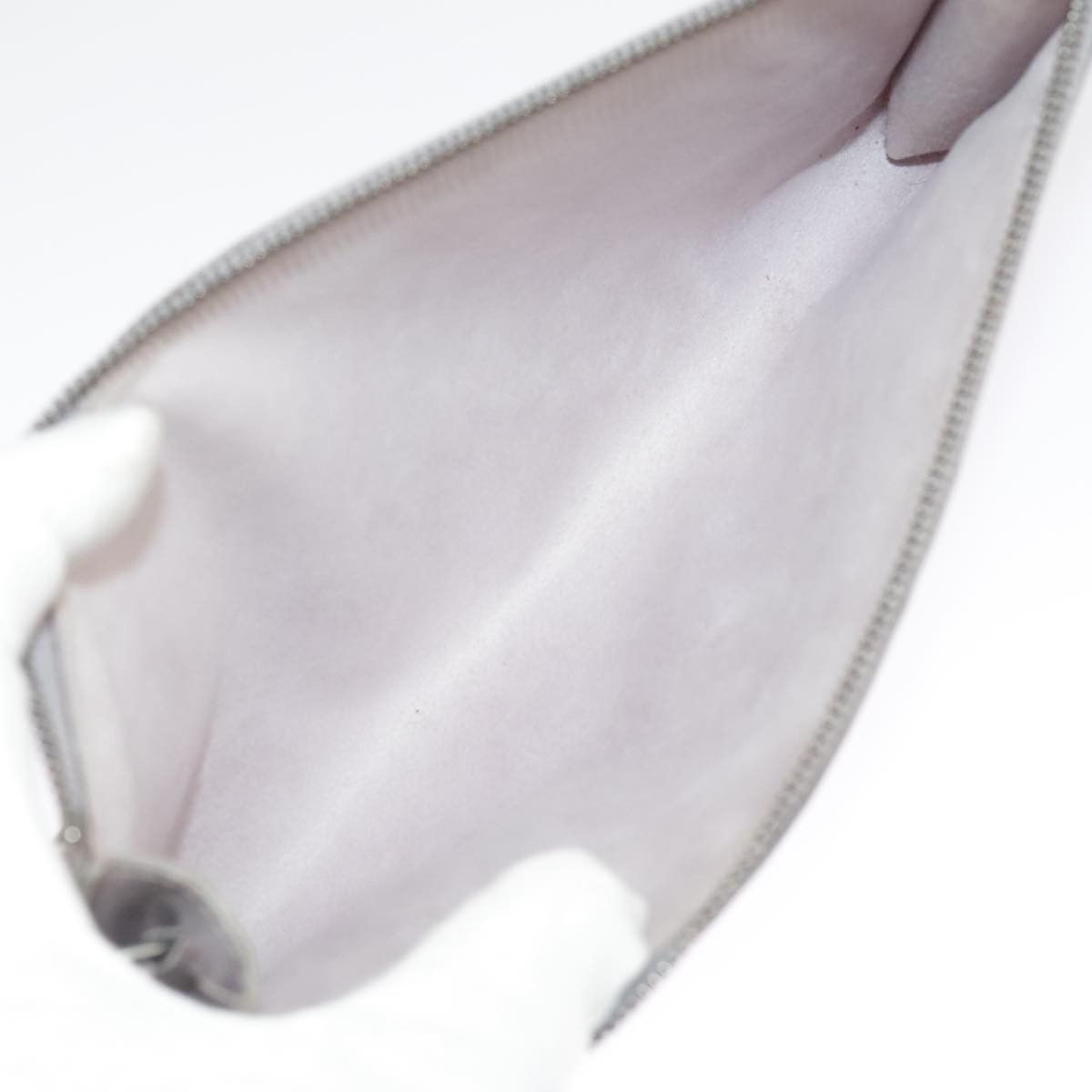 Louis Vuitton Pochette Accessoire Grey Leather Clutch Bag (Pre-Owned) Size ONE SIZE - 14 Thumbnail