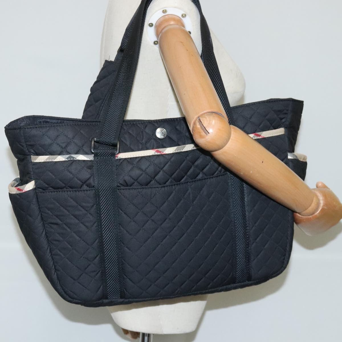 Burberry Nova Check Black Synthetic Tote Bag (Pre-Owned) Size ONE SIZE - 11 Thumbnail