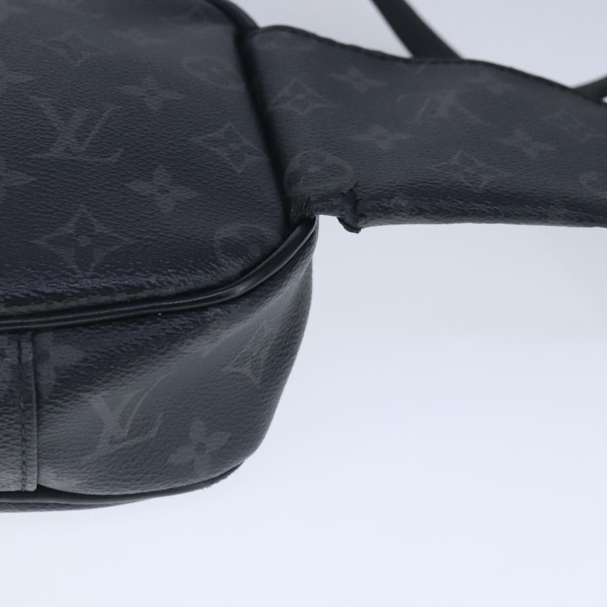 Louis Vuitton Bum Bag Black Canvas Shoulder Bag (Pre-Owned) Size ONE SIZE - 8 Thumbnail