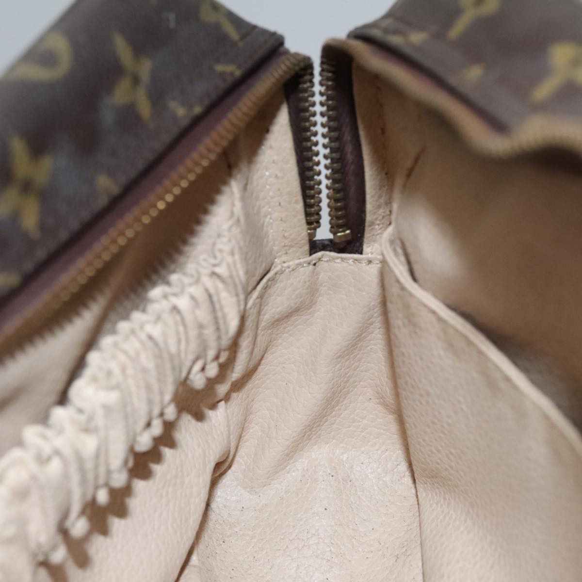 Louis Vuitton Trousse De Toilette Brown Canvas Clutch Bag (Pre-Owned) Size ONE SIZE - 17 Thumbnail
