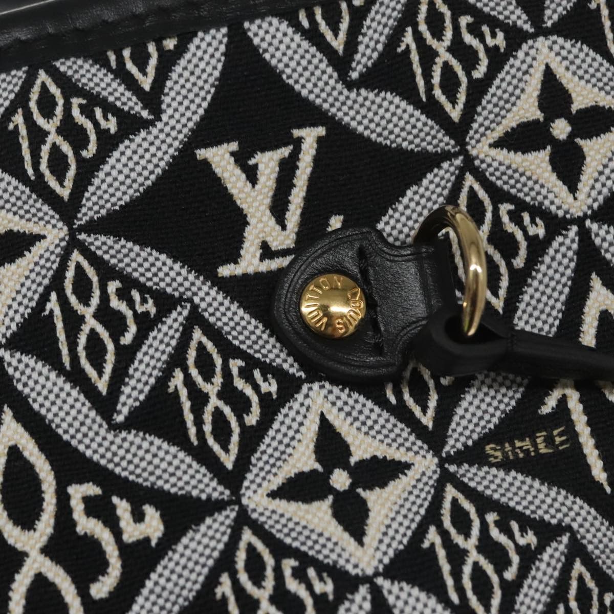 Louis Vuitton Neverfull Black Canvas Tote Bag (Pre-Owned) Size ONE SIZE - 15 Thumbnail