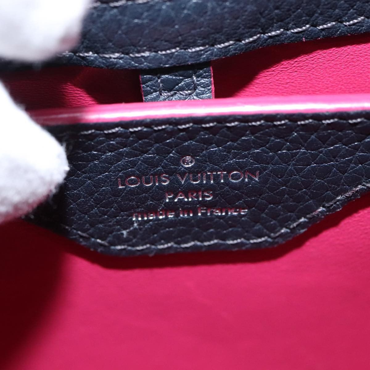 Louis Vuitton Capucines Black Leather Handbag (Pre-Owned) Size ONE SIZE - 19 Thumbnail