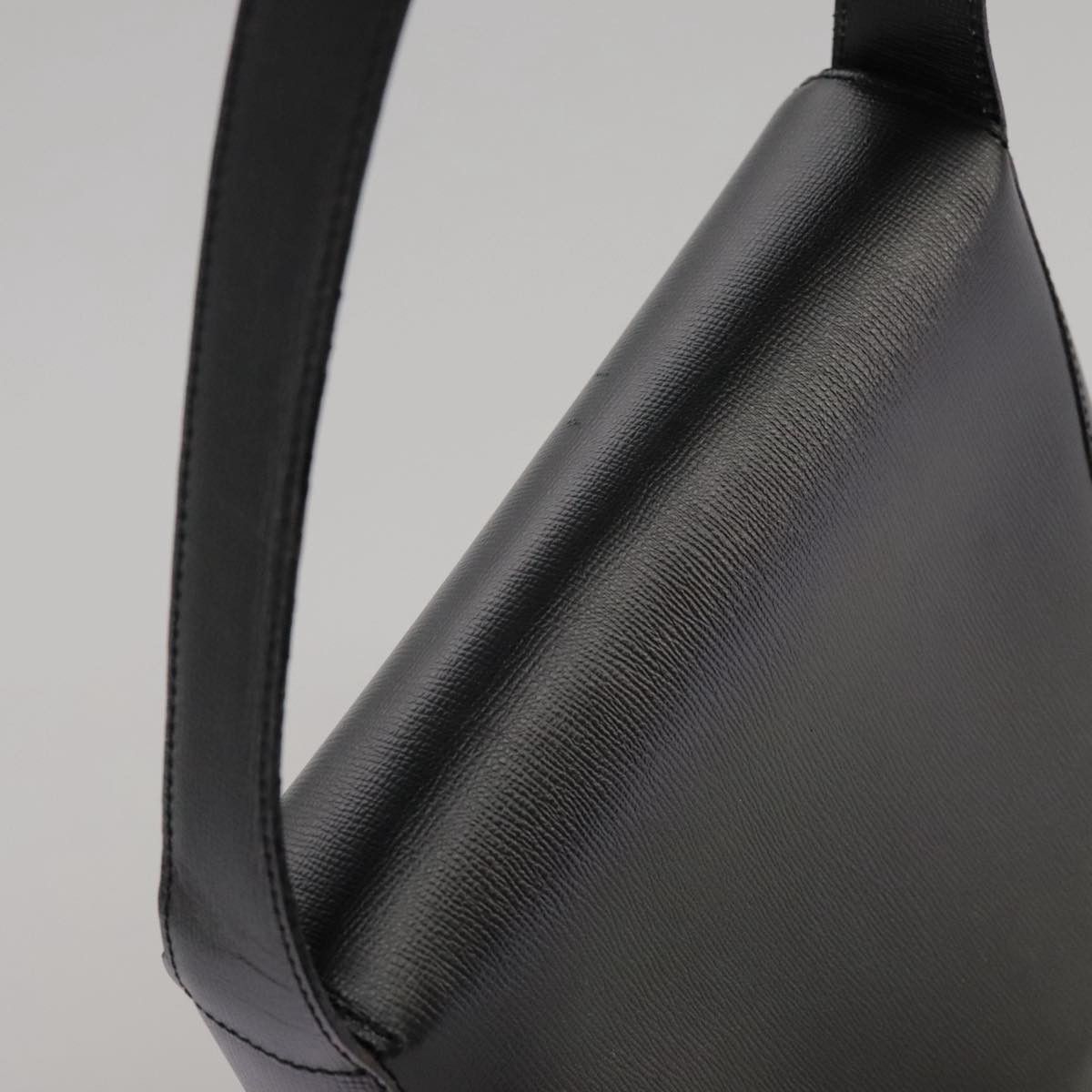 Dior Black Leather Handbag (Pre-Owned) Size ONE SIZE - 19 Thumbnail