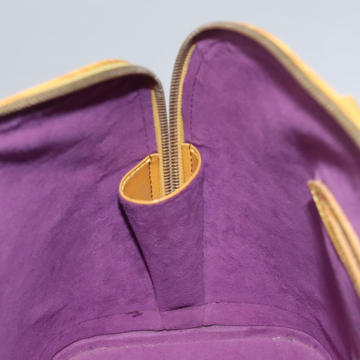 Louis Vuitton Alma Camel Leather Handbag (Pre-Owned) Size ONE SIZE - 12 Thumbnail