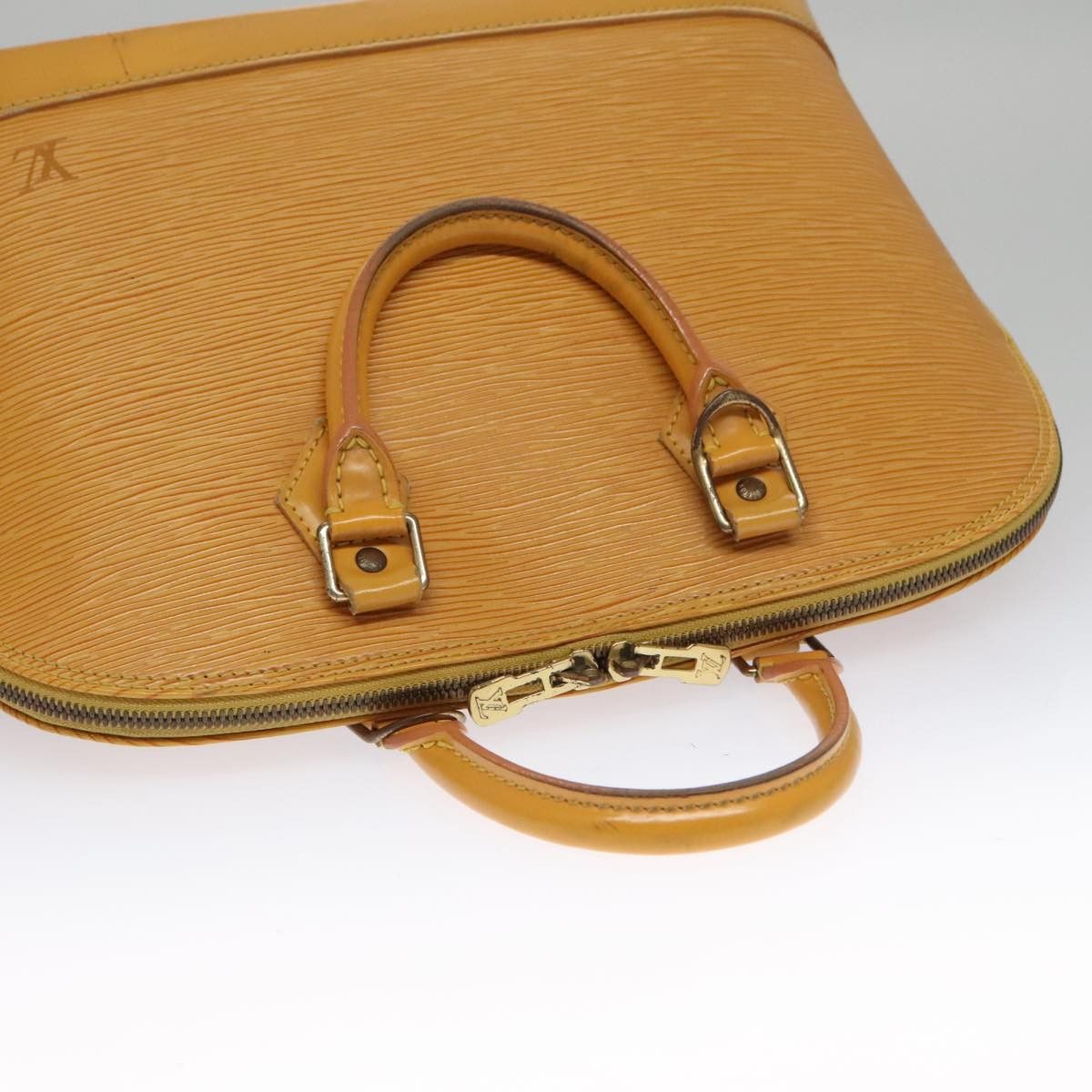 Louis Vuitton Alma Camel Leather Handbag (Pre-Owned) Size ONE SIZE - 19 Thumbnail