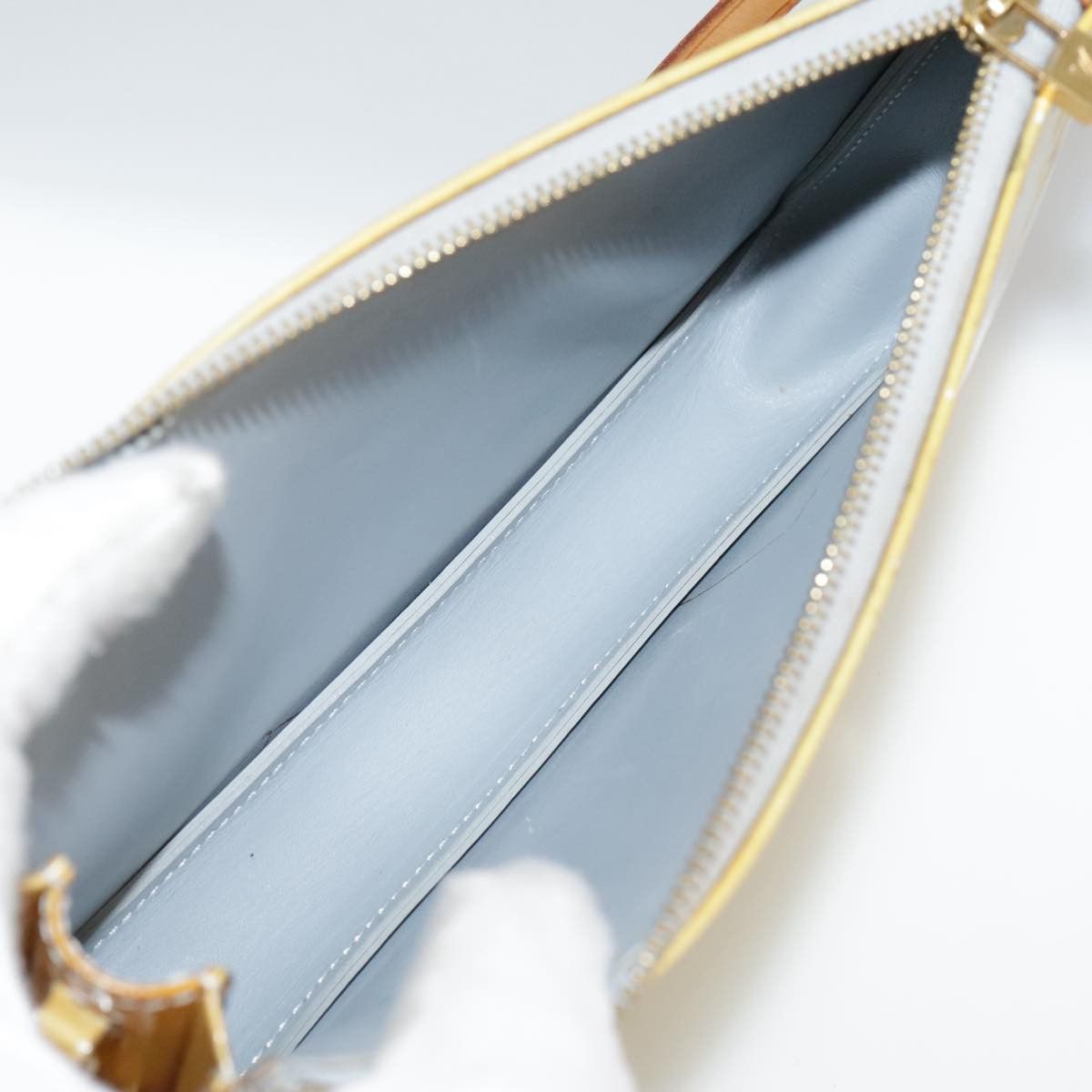 Louis Vuitton Lexington Yellow Patent Leather Clutch Bag (Pre-Owned) Size ONE SIZE - 15 Thumbnail