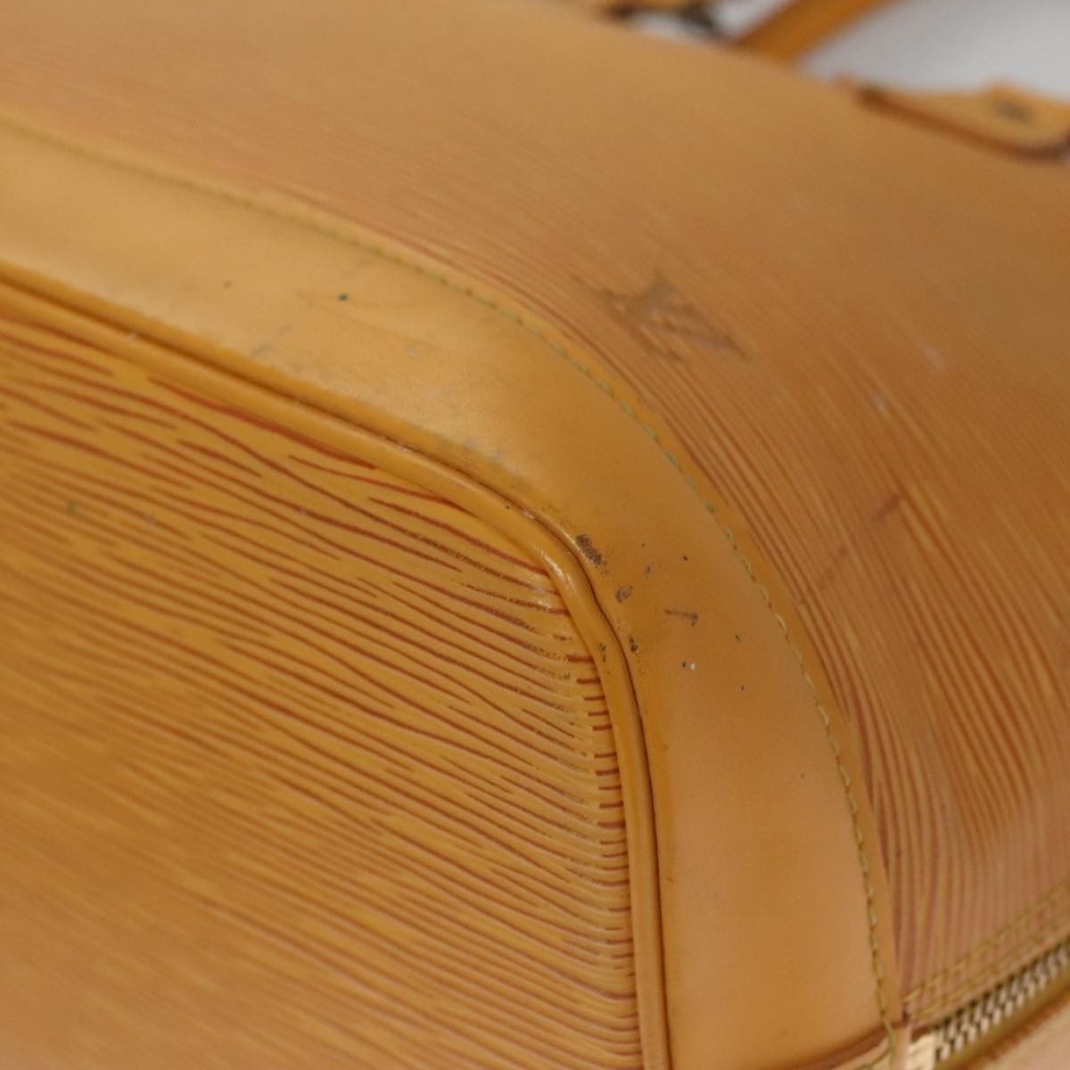 Louis Vuitton Alma Yellow Leather Handbag (Pre-Owned) Size ONE SIZE - 9 Thumbnail