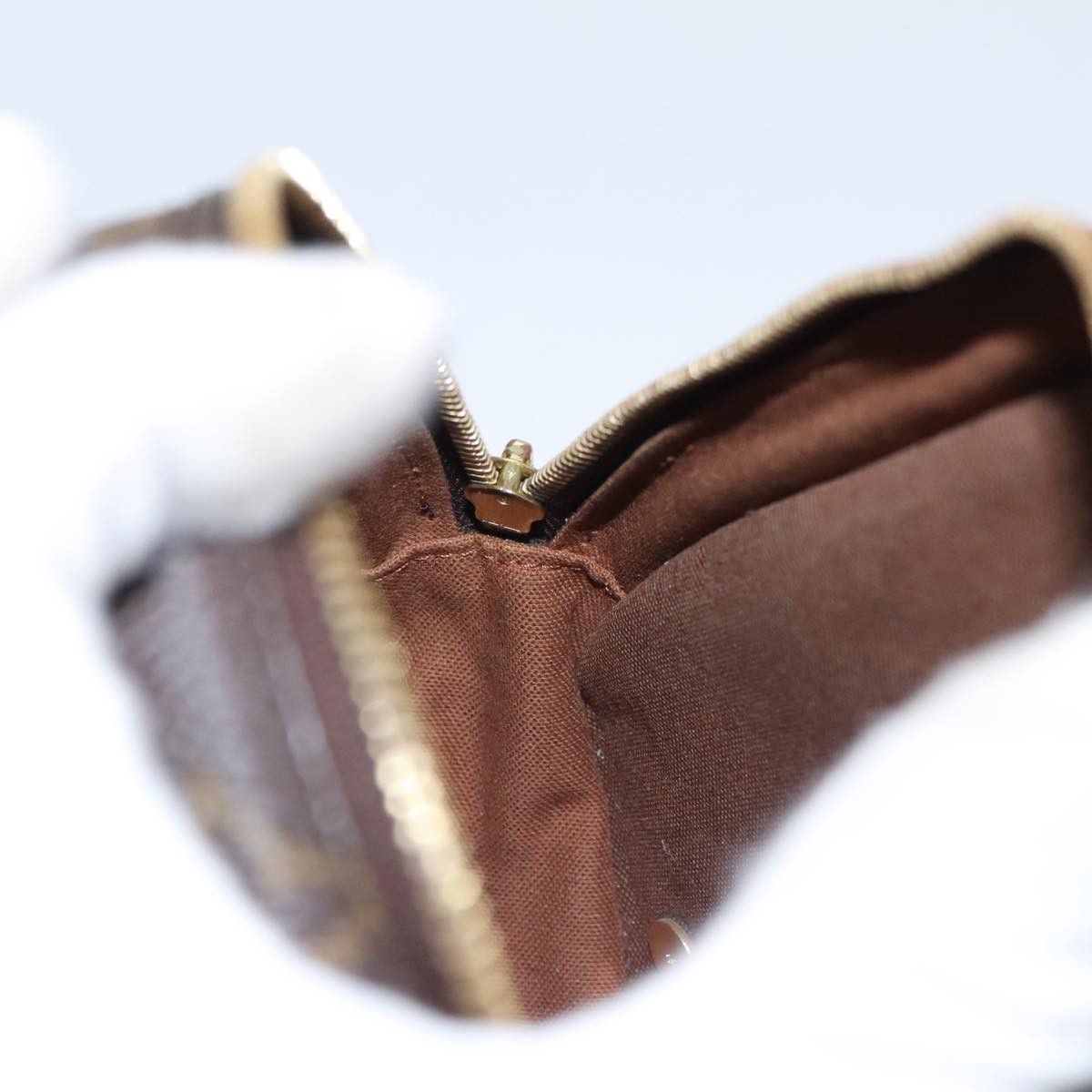 Louis Vuitton Pochette Gange Brown Canvas Shoulder Bag (Pre-Owned) Size ONE SIZE - 13 Thumbnail